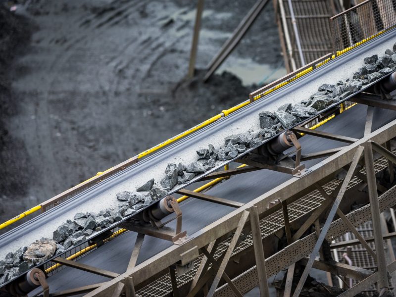 belt conveyor stones - mining industry